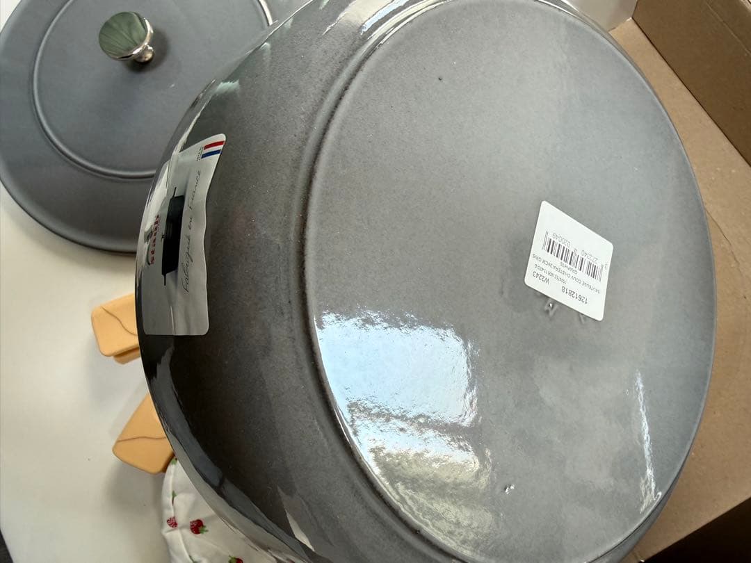 業務用正規　新品　STAUB ストウブ　ブレイザー・ソテーパン　28cm グレー