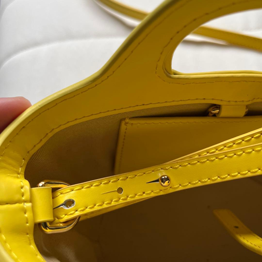 マルニ　かごバッグ　イエロー