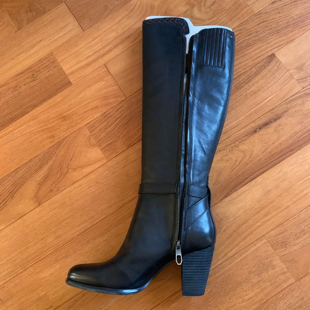 未使用⭐︎ UGG ロングブーツ