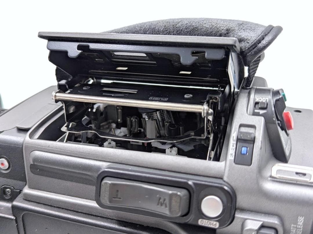 プロ向けモデル！ SONY ビデオカメラ DSR-PD170