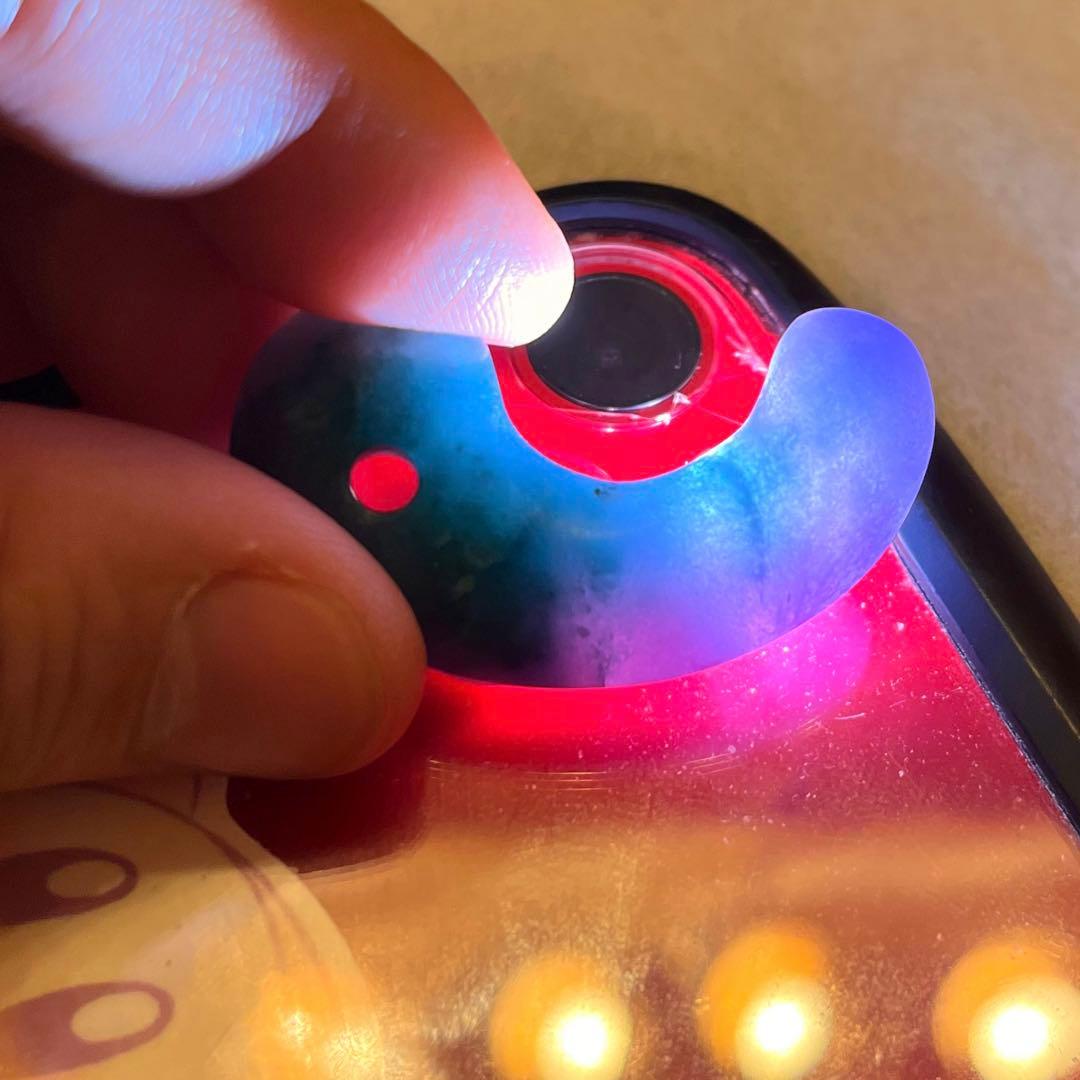 希少　古墳期　勾玉　複色翡翠