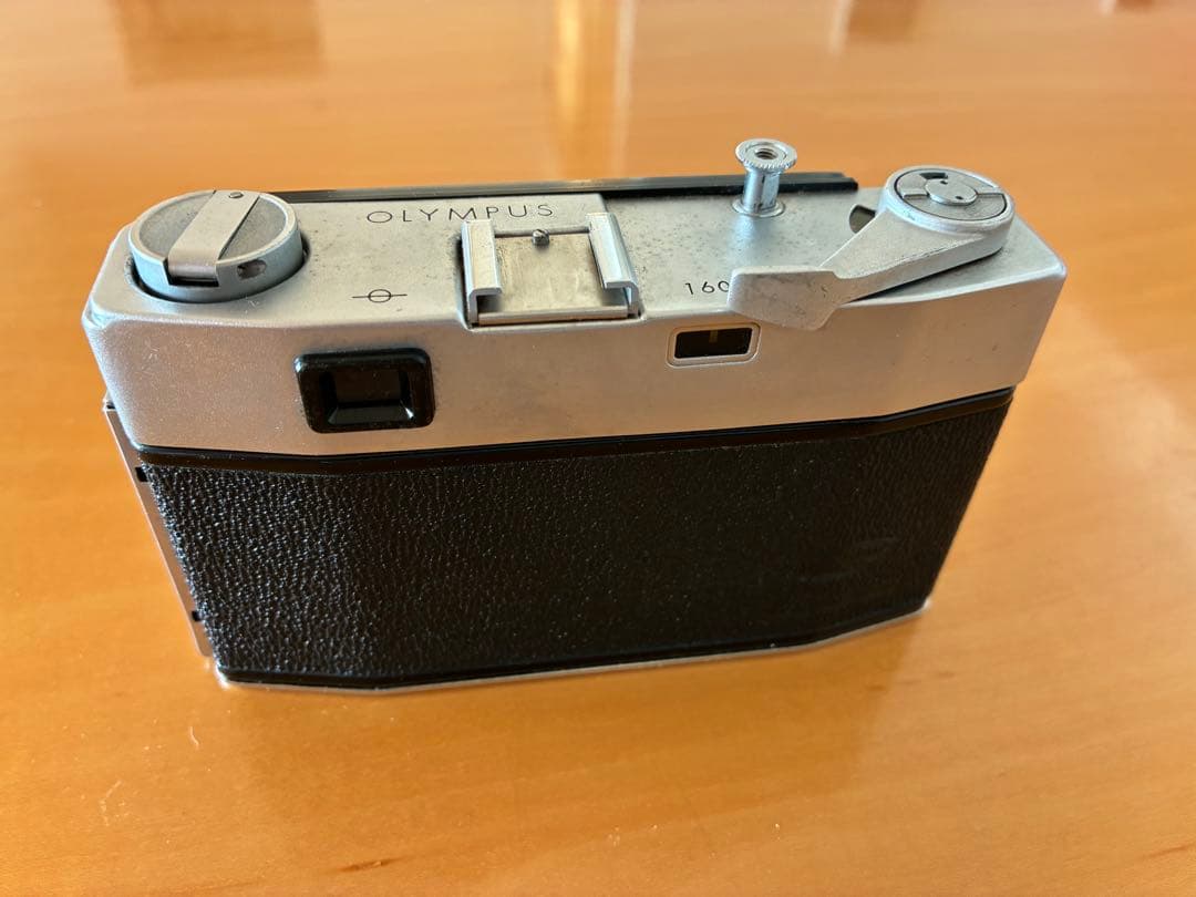 レトロ　OLYMPUS フィルムカメラ　オートアイ