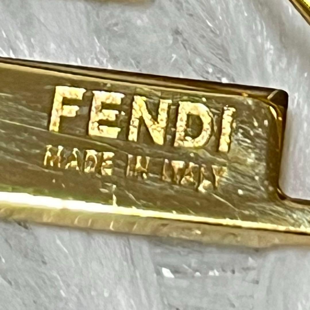 FENDI 正規品　ブローチ フォーエバー FFロゴ ホワイト ゴールド ピン