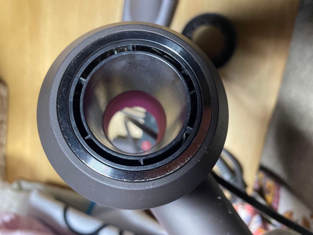 Dyson ドライヤー　hd03