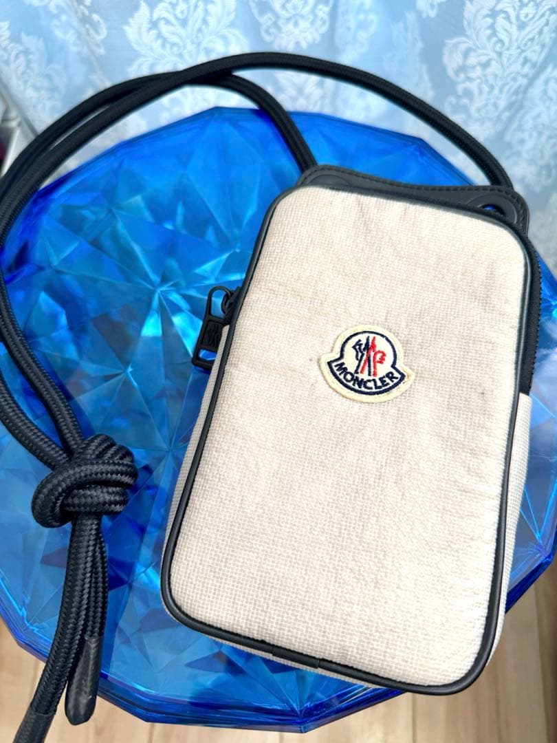 MONCLERモンクレール★クロスボディフォンケース ポーチショルダーバッグ