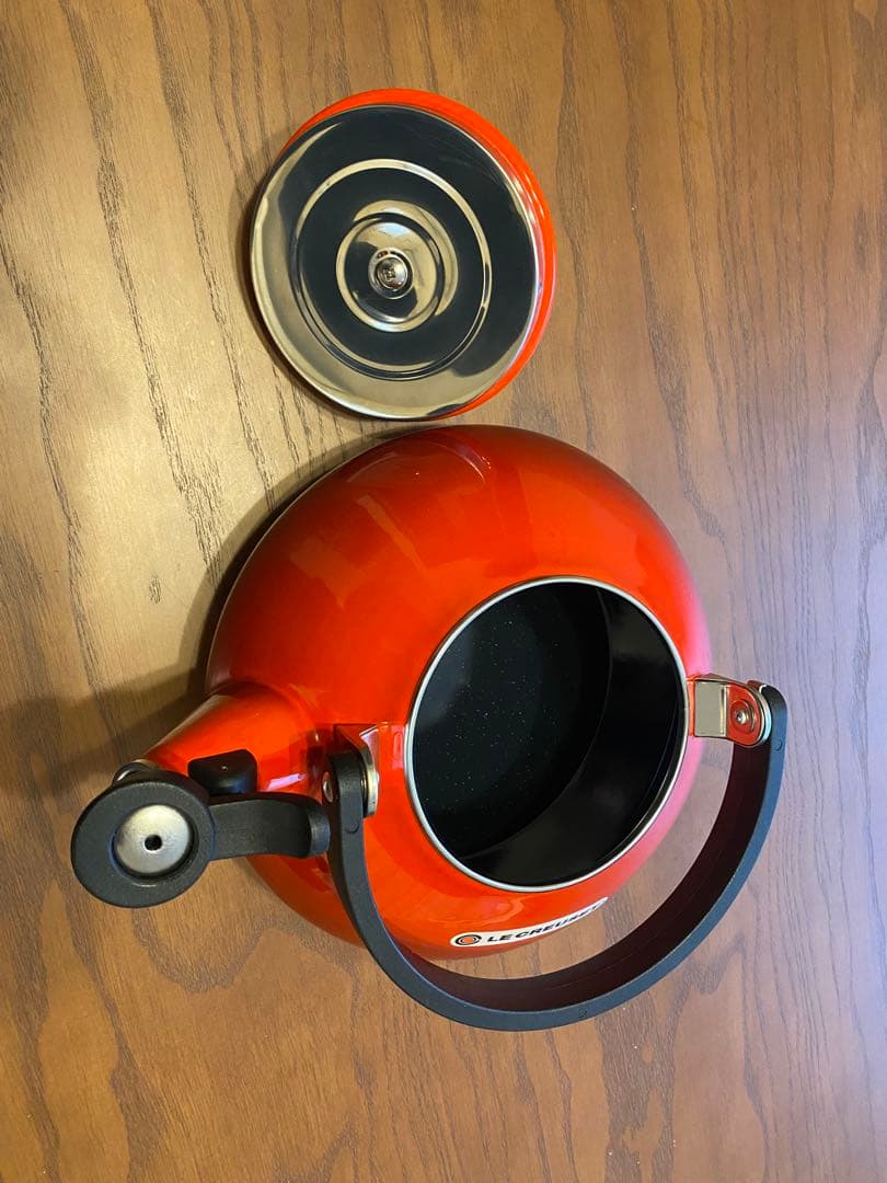 ちーちゃんさん専用ルクルーゼ　ケトル1.5L チェリー