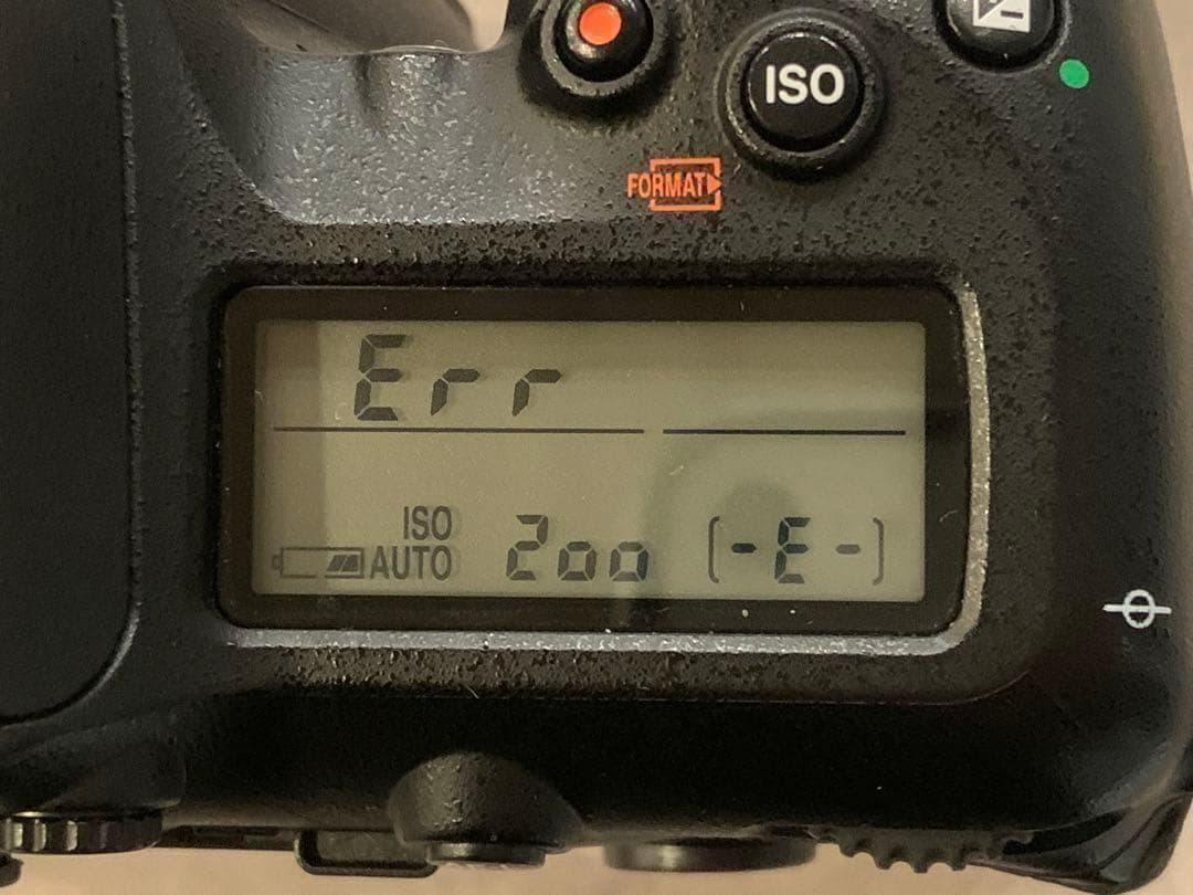 本日限定フォロー割価格！ Nikon D7500 取説あり　Err表示　割れあり