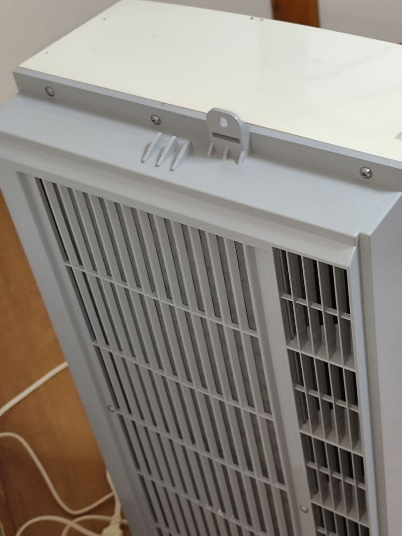 M*n様 コロナ ウインドエアコン CWH-A1812 冷暖房兼用 窓用エアコン