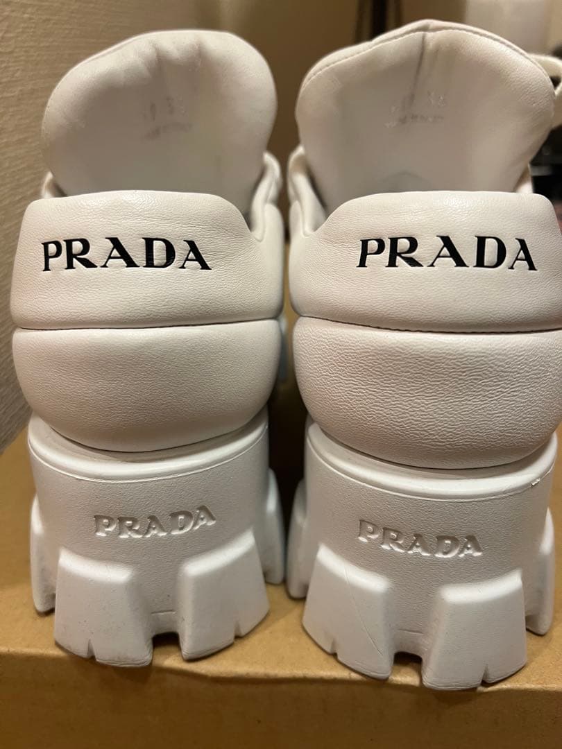 PRADA ローファー　厚底スニーカー　ホワイト　23cm