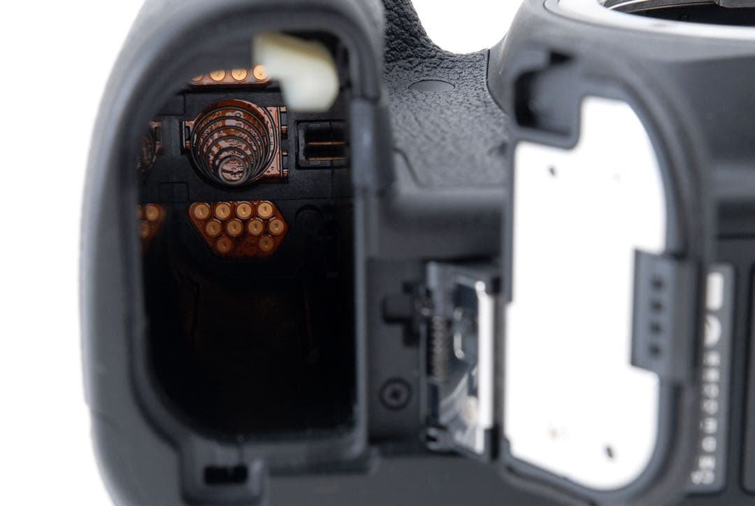 キヤノン Canon EOS 5D Mark IV ボディ デジタル一眼カメラ