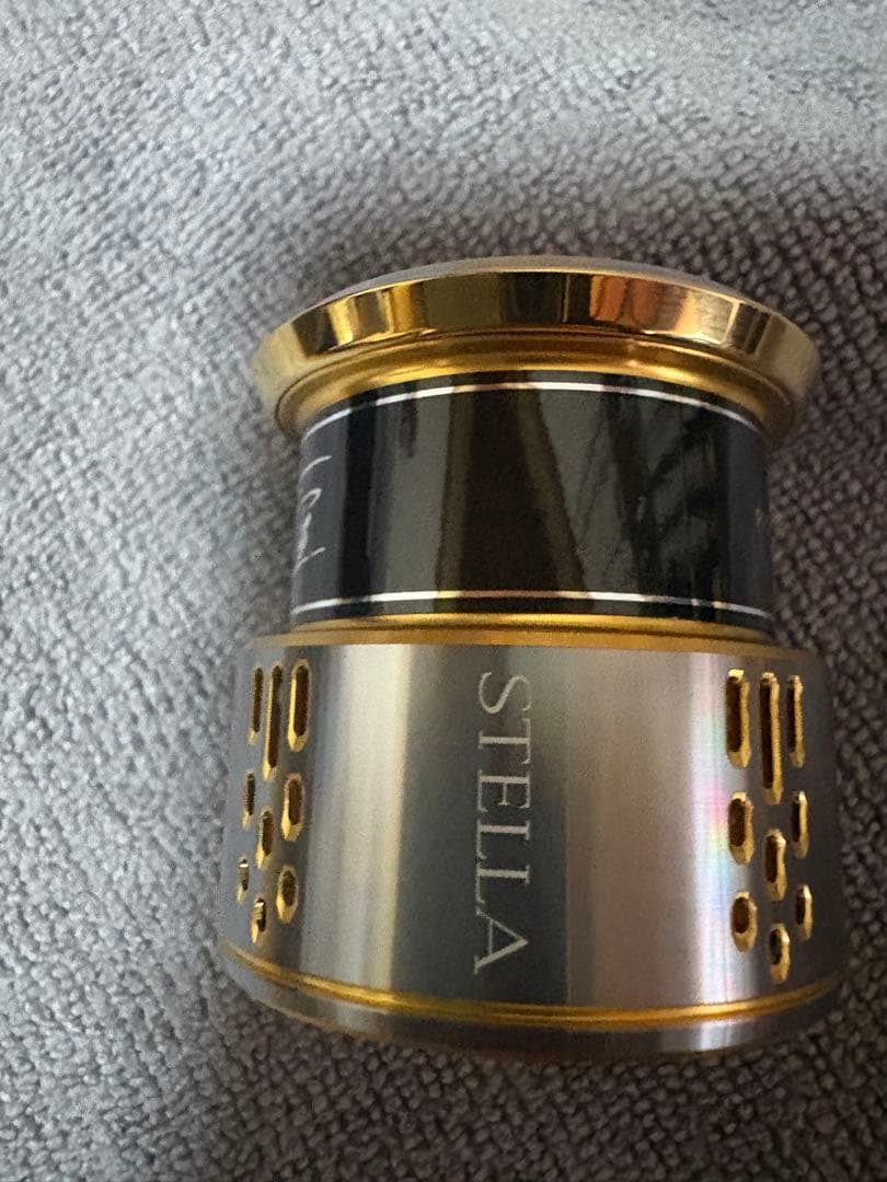 ゆ*ん様 シマノ　18 STELLA 2500 PE0820 スプール