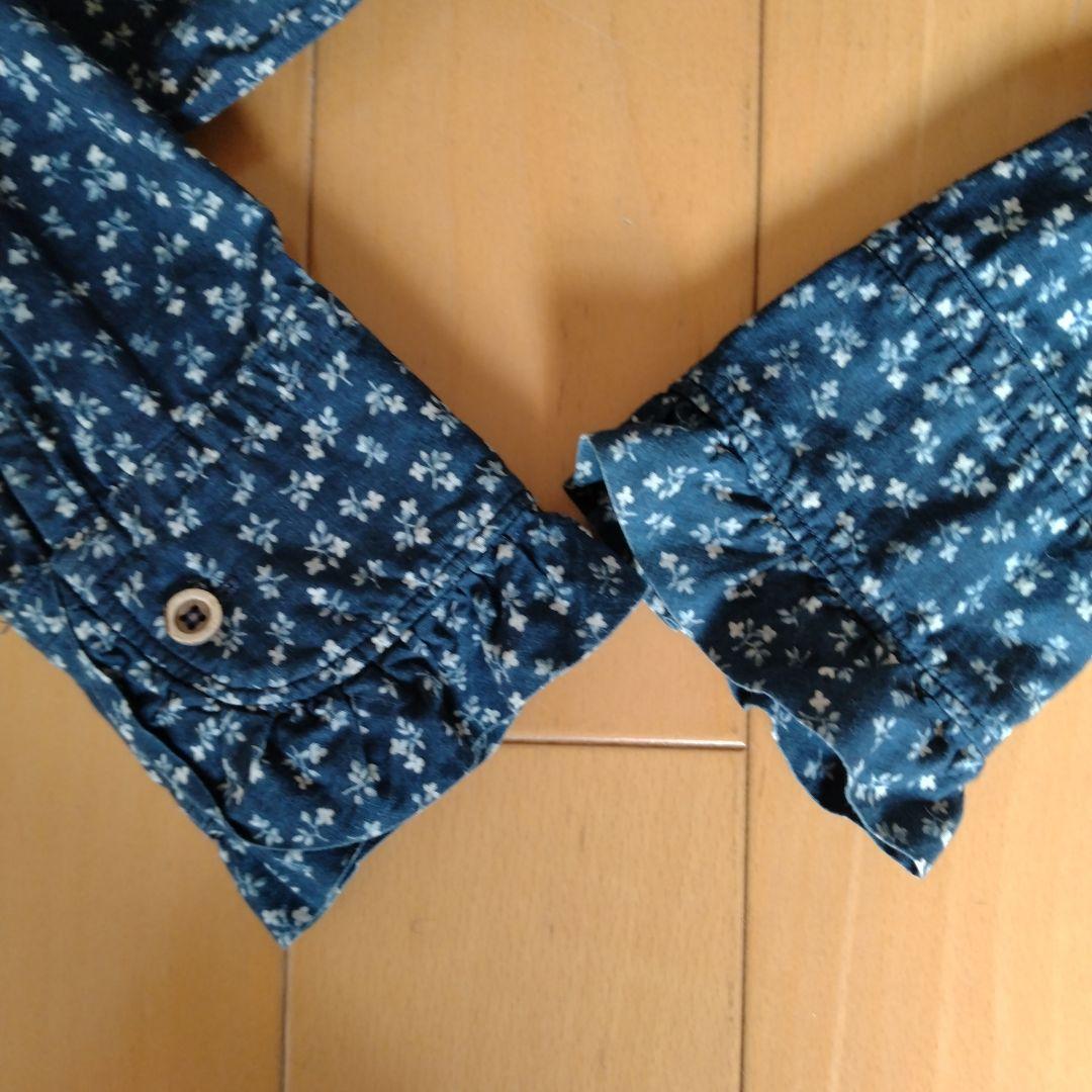 45R 雲間草プリントのフリルブラウス インディゴ／サイズ２