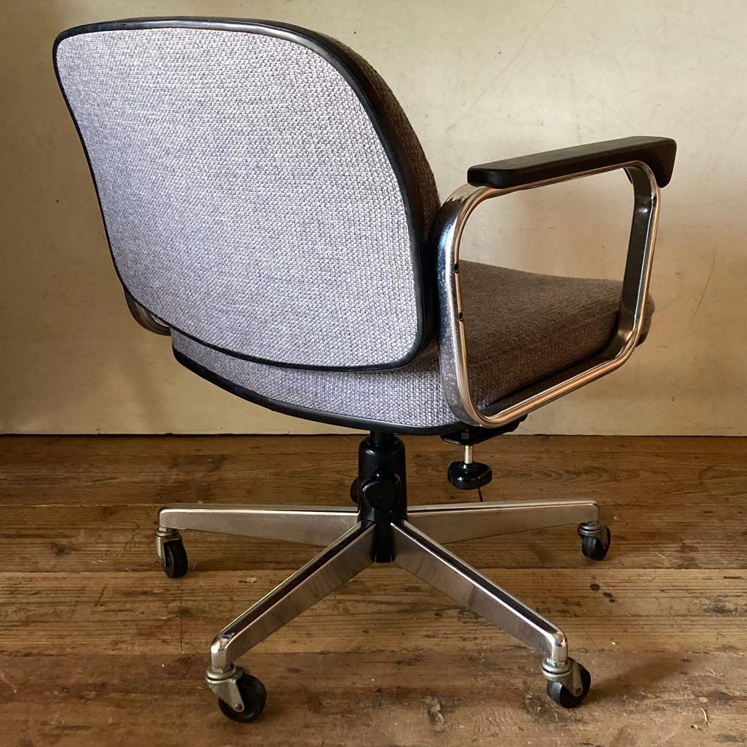 コクヨ ヴィンテージ デスク アームチェア キャスター 2