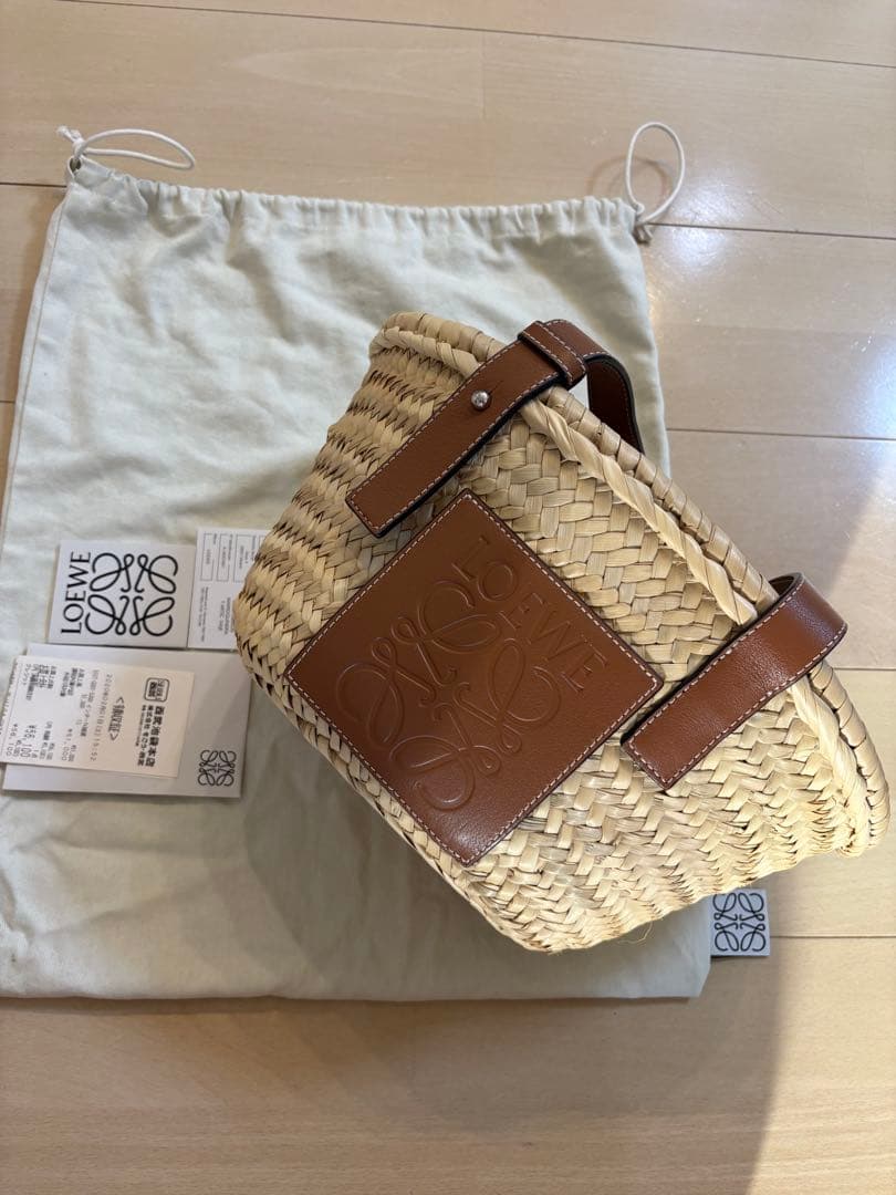 LOEWE ロエベ　スモール　カゴバッグ