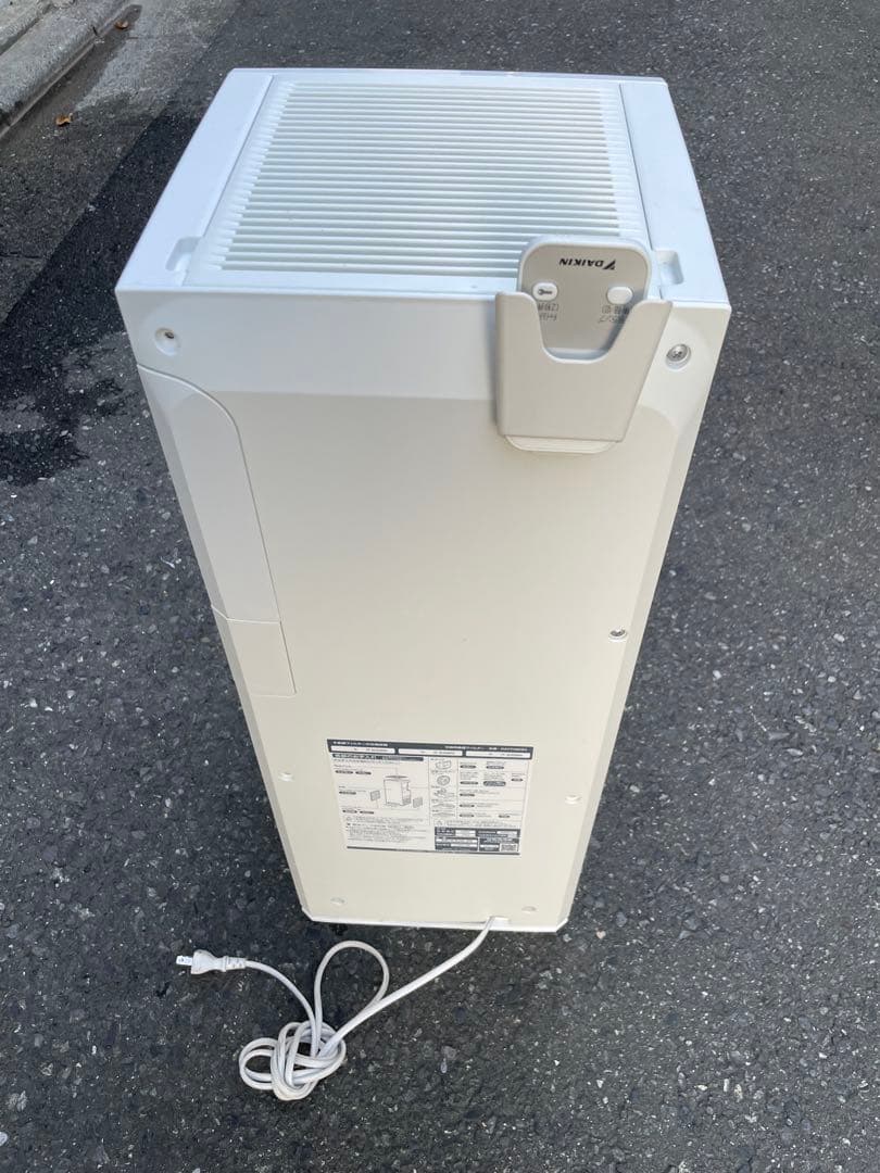 ホワイト 縦型 空気清浄機