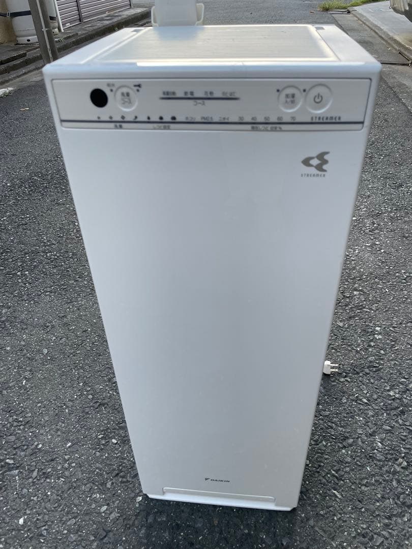 ホワイト 縦型 空気清浄機