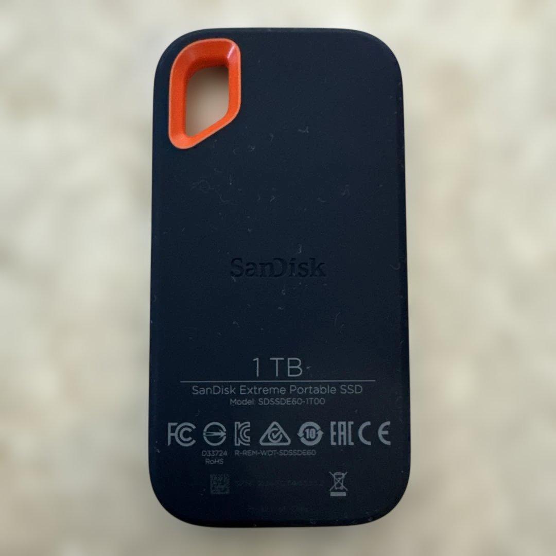 SanDisk エクストリーム 外付けSSD 1TB
