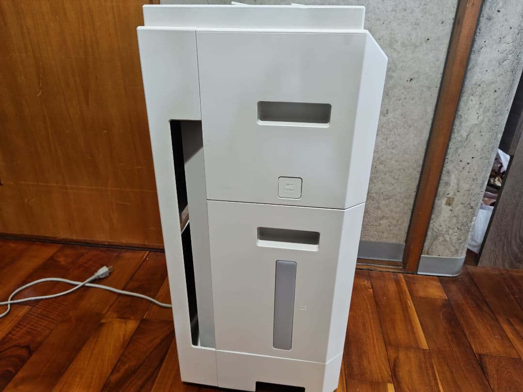 2020年製 Panasonic 加湿空気清浄機 ナノイーF-VXT90