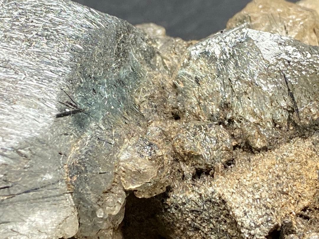 ブルー　ザギマウンテンクォーツ ザギ水晶　142g