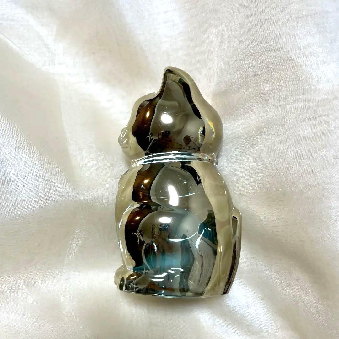 バカラ　招き猫　まねきねこ　ゴールド