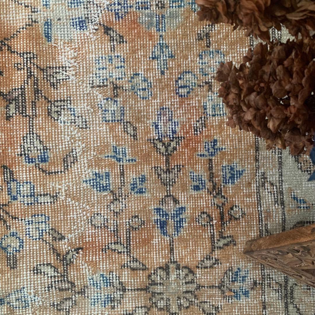 トルコヴィンテージラグ　 シャビーオレンジ　200×114 幅広　 ボタニカル