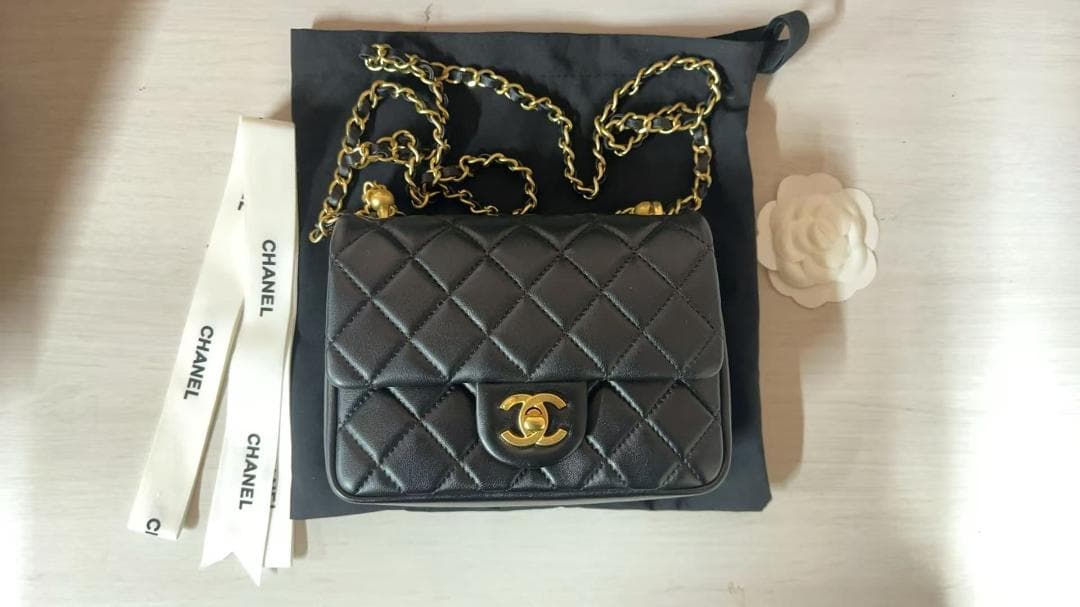 即日発送 ブラック キルティング ショルダーバッグ CF 19*14.5*7.5