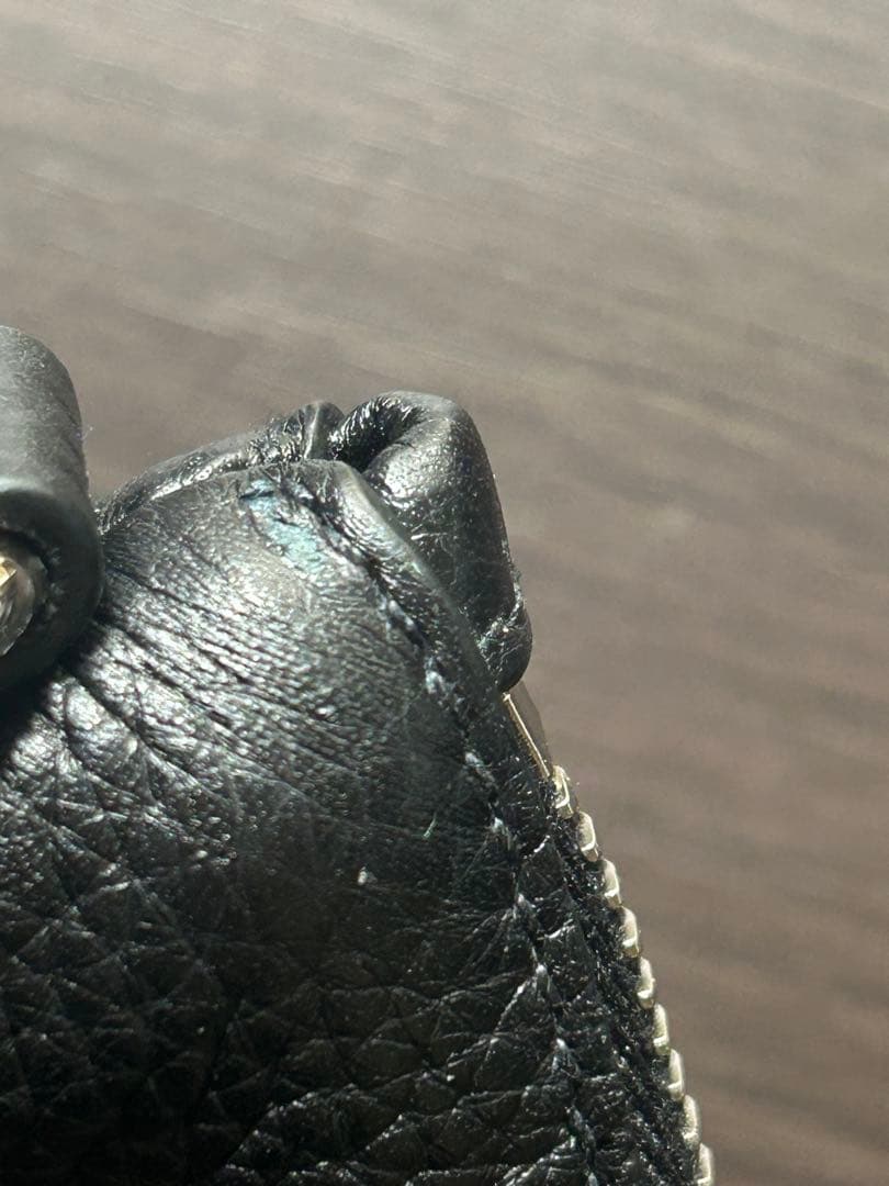 プラダ　PRADA ショルダーバッグ　ブラック