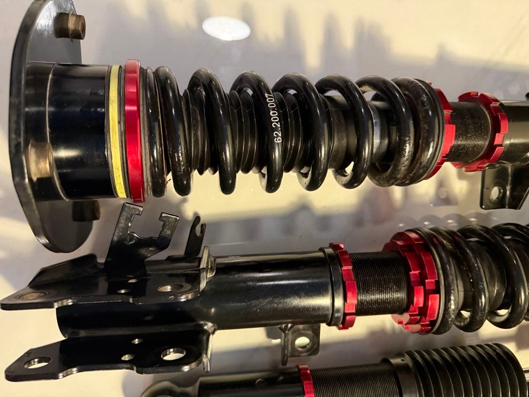 ラルグスLargus Spec S 車高調キット