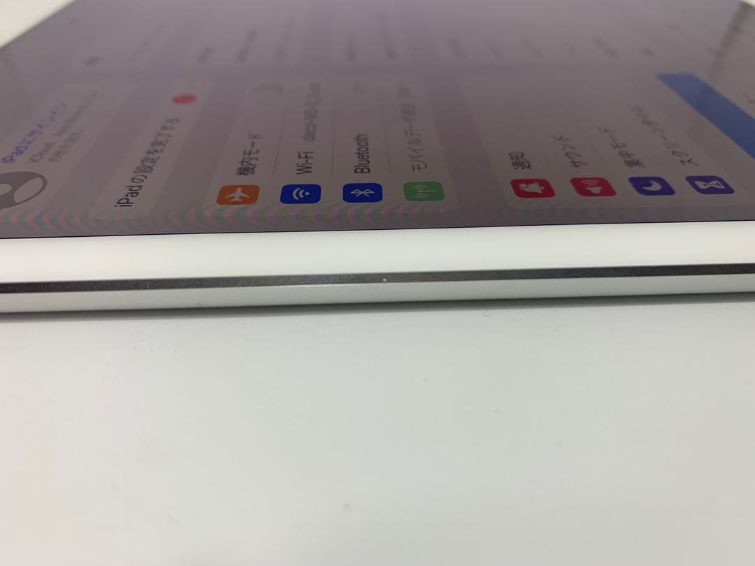 美品　iPad Air 2 Cellular 16GB バッテリー99%