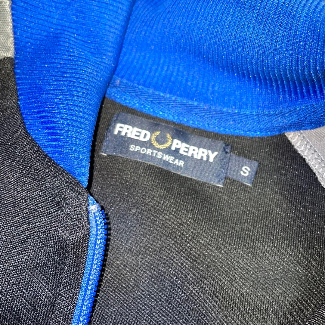 ポルトガル製　フレッドペリー　クレイジーパターン　トラックジャケット　ジャージ