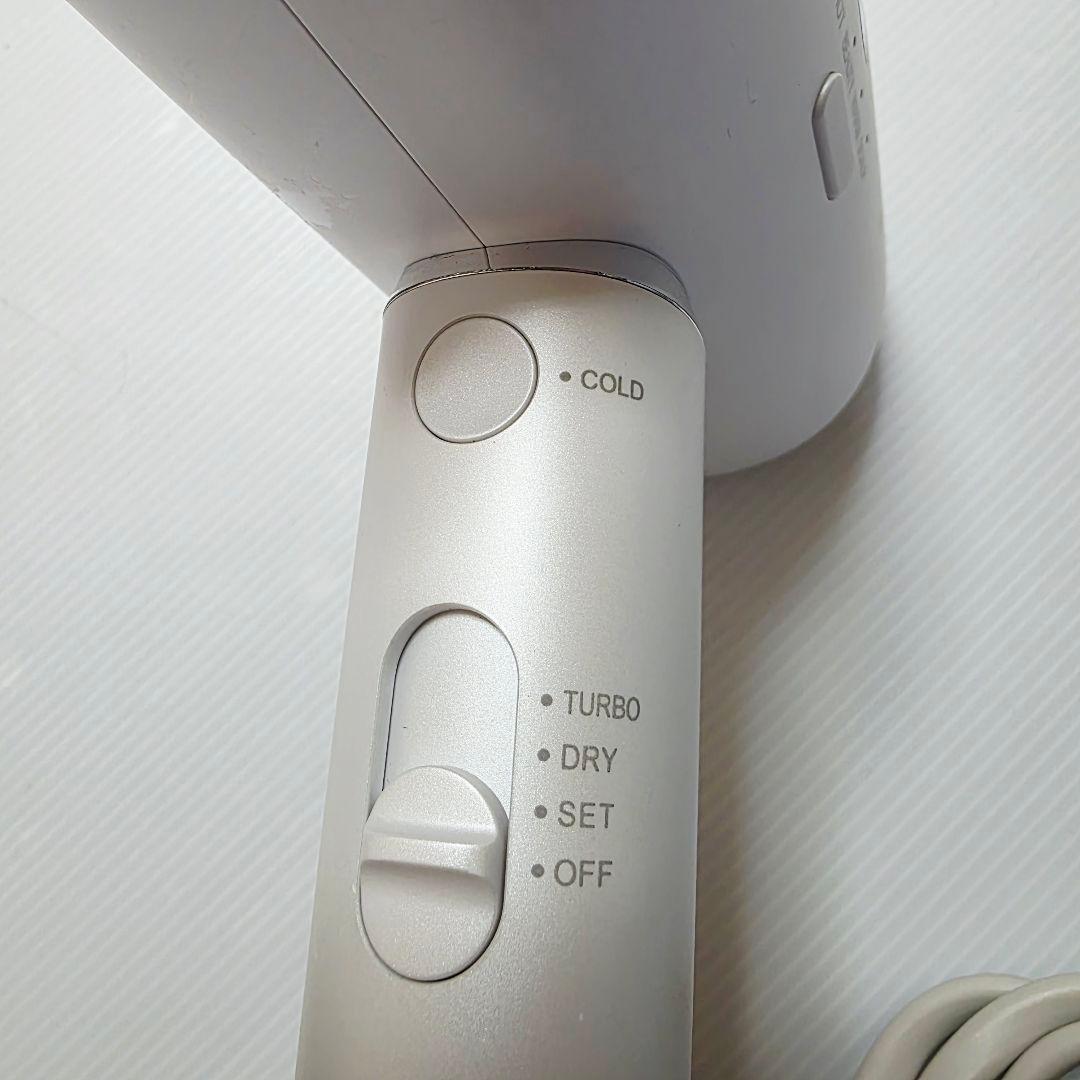 シャープ ドライヤー プラズマクラスタービューティー IB-P801-W