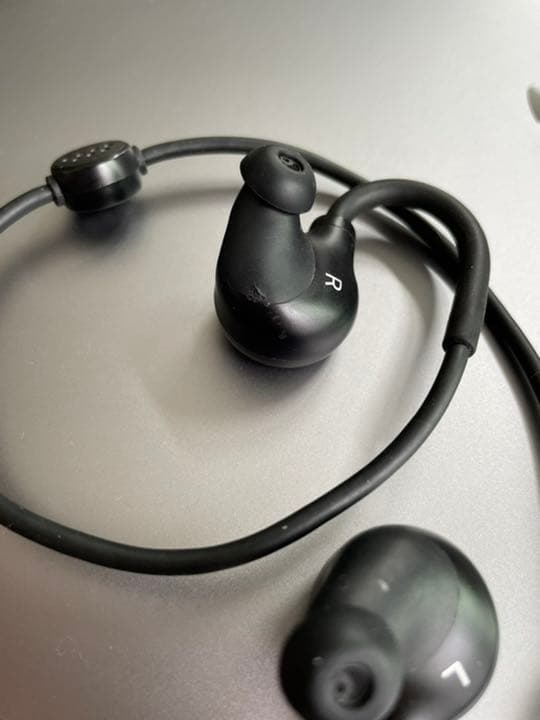 Nura loop ワイヤレス ノイズキャンセリング イヤホン