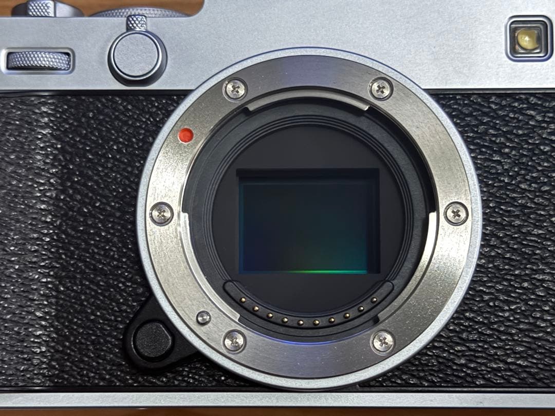 Fujifilm X-E5 ミラーレス一眼 シルバー