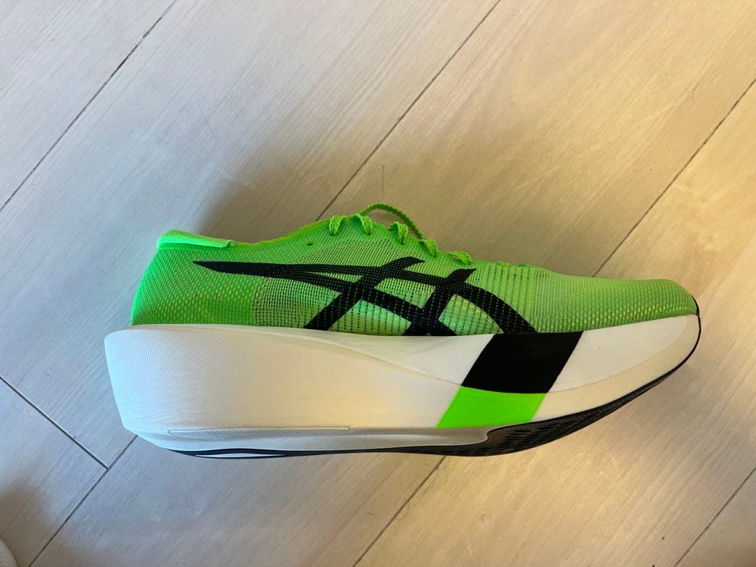 アシックス　メタスピードエッジTOKYO 27.5 グリーン