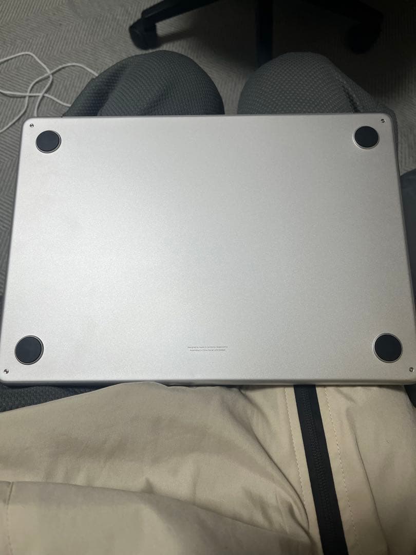 MacBook Air M3 2024メモリ8GB 256GB