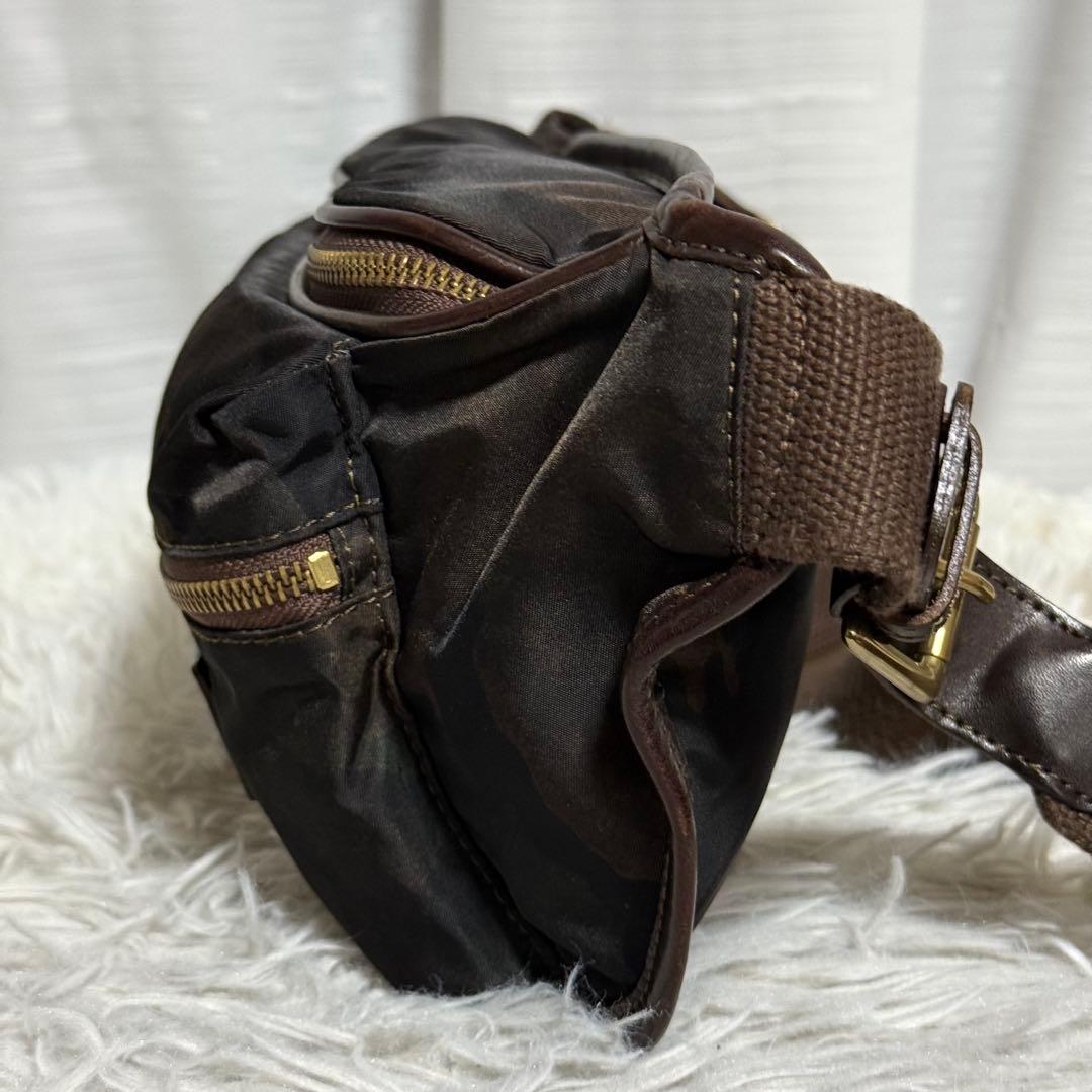 ⭐️未使用級⭐️　Felisi　フェリージ　ボディバッグ　799　ナイロン　カモ柄