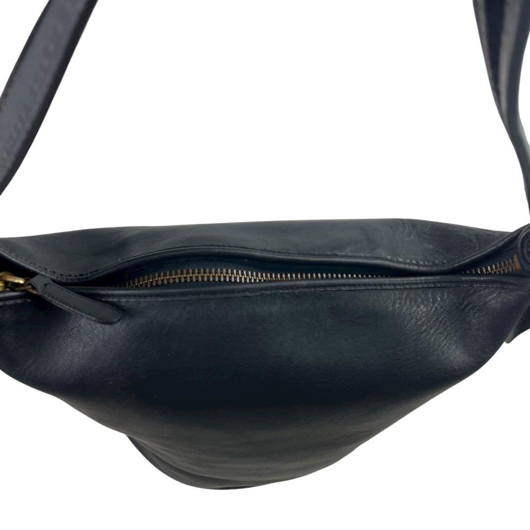 オールドコーチ ショルダーバッグ レザー バケツ型 ブラック 肩掛け