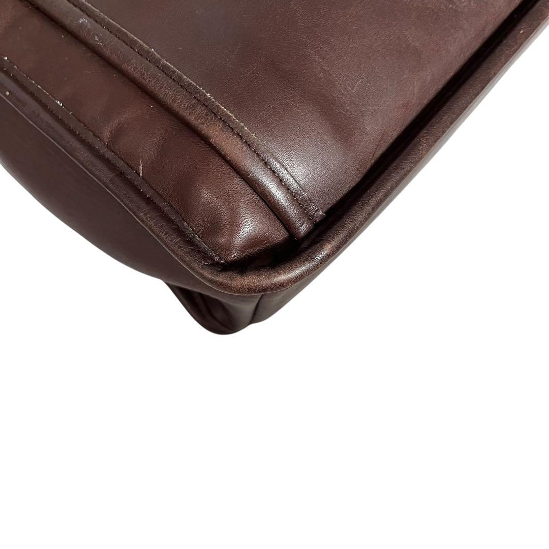 コーチ　ビジネスバッグ　ショルダーバッグ　肩掛け　斜め掛け　5266