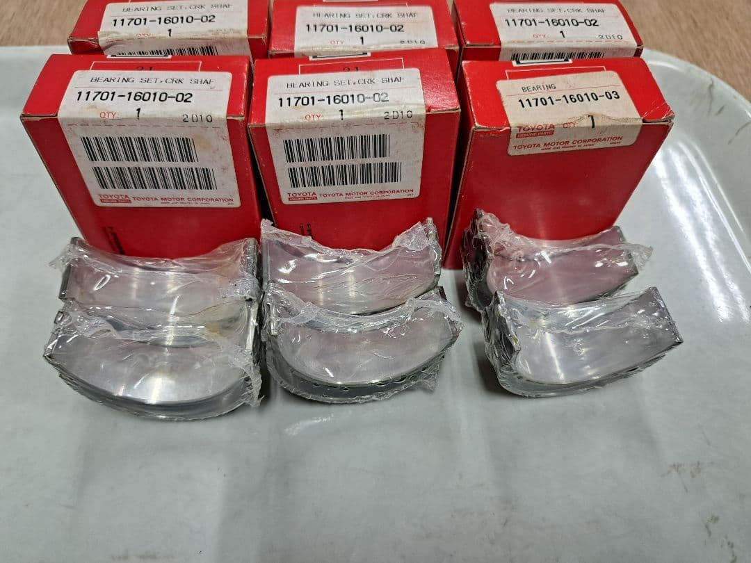 純正4A-GEクランクベアリングセット(5枚＋1枚)新品 ①