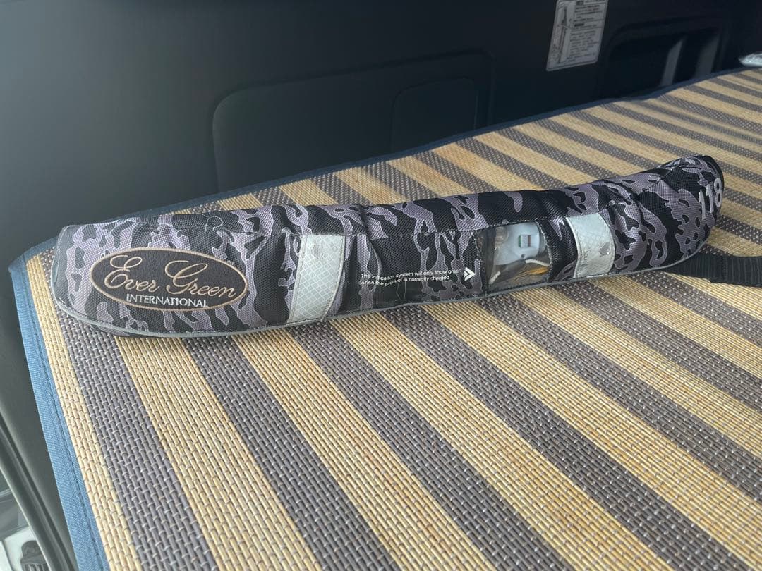 エバーグリーンライフジャケット、ベルト