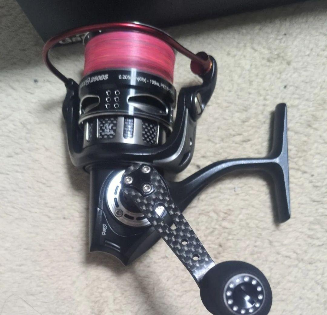 【極美品】アブガルシア　Revo MGX THETA 2500S