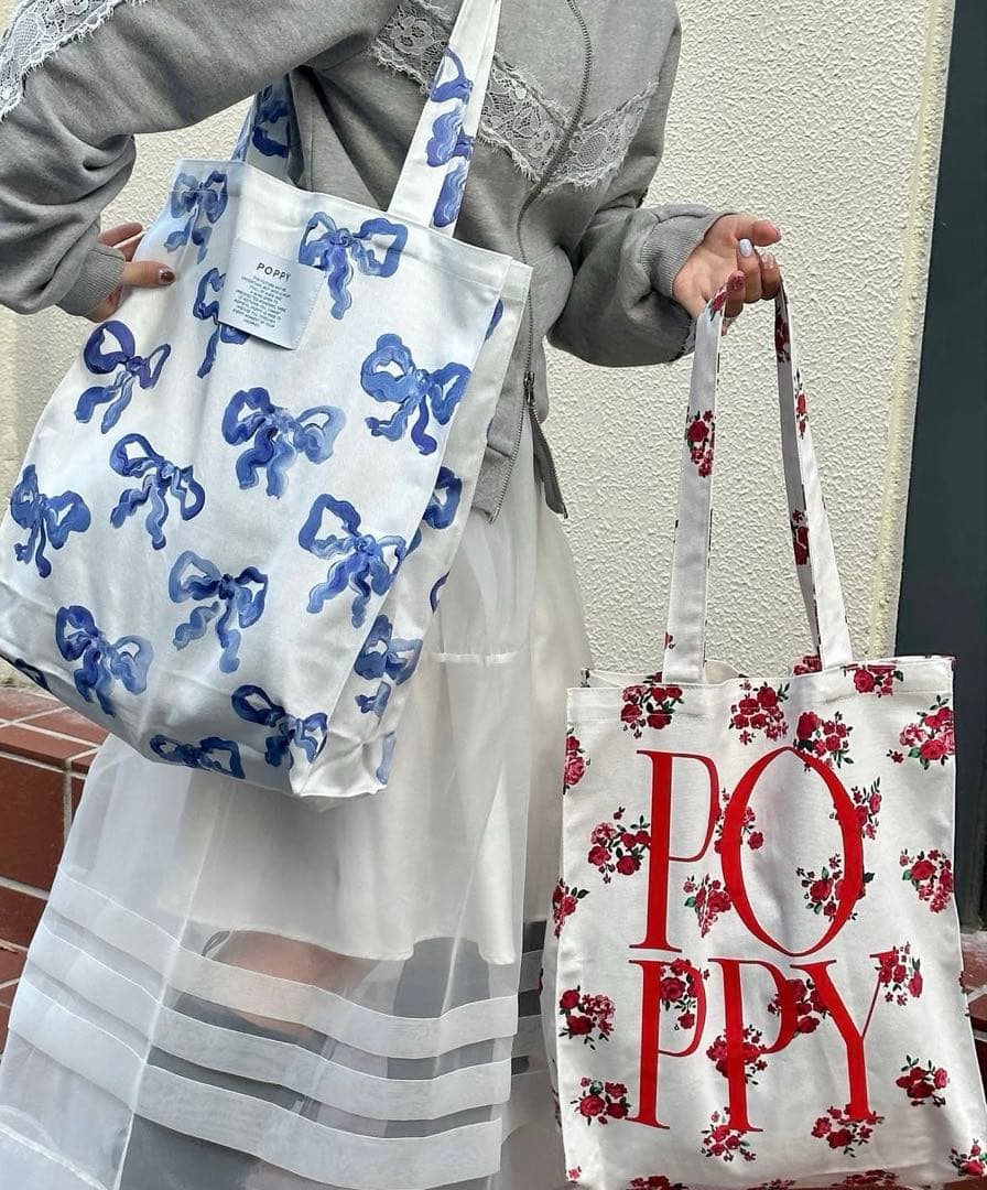 やさん専用⭐︎新品未使用Poppy 青いリボン トートバッグ