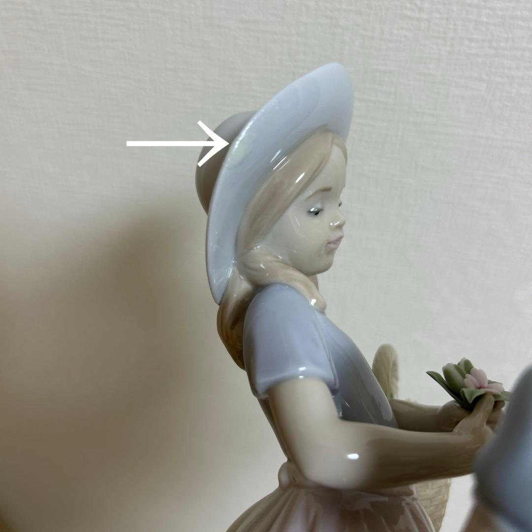 リヤドロLLADRO 「仲良しの二人」　　　　全体的に綺麗！ ガラスケース付き！