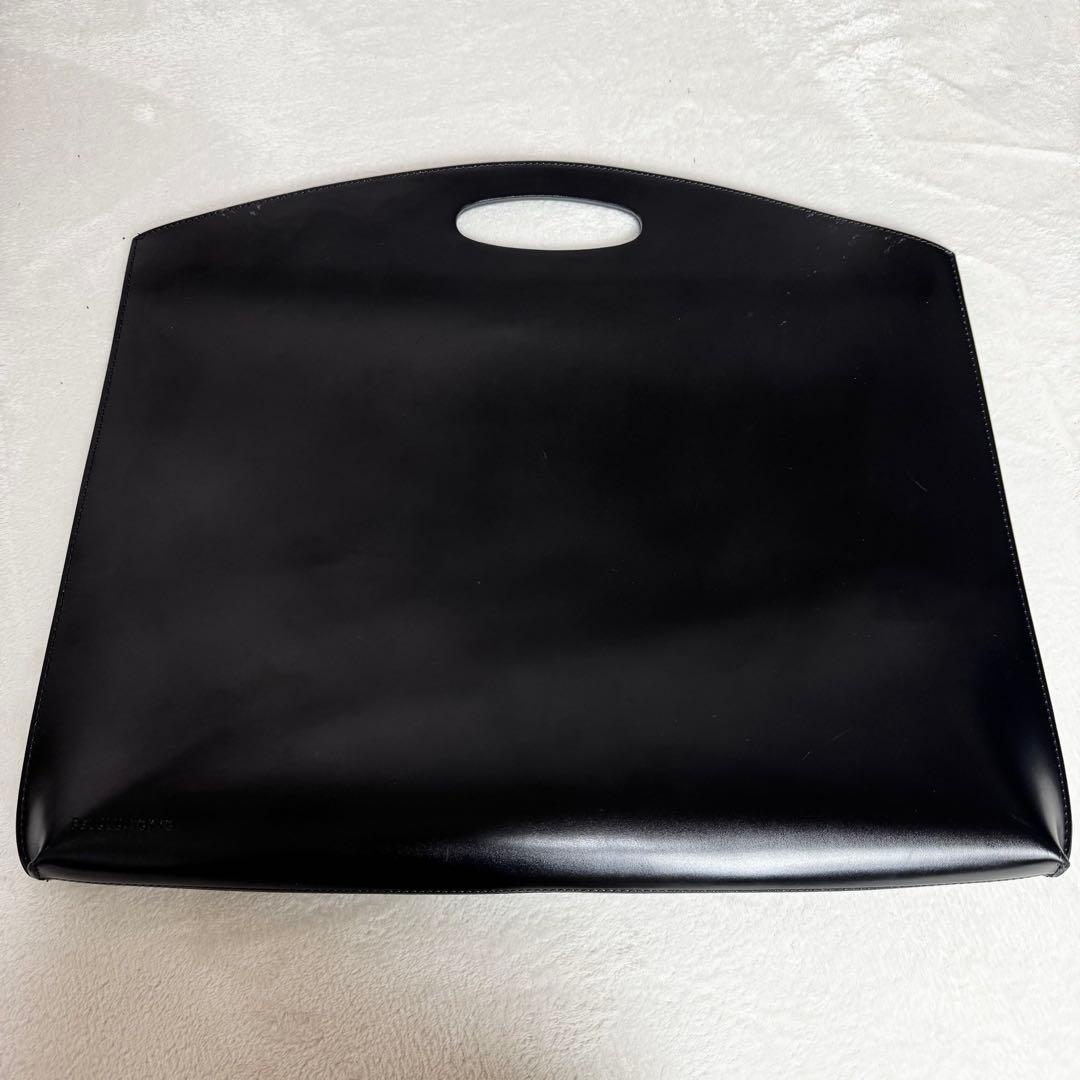 PELULU.TOKYO 16インチPC対応 本革ミニマルバッグ　箱　専用袋付