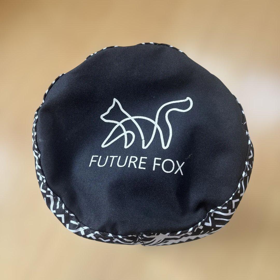 FUTURE FOX ローコット　幾何学模様　耐重量150kg