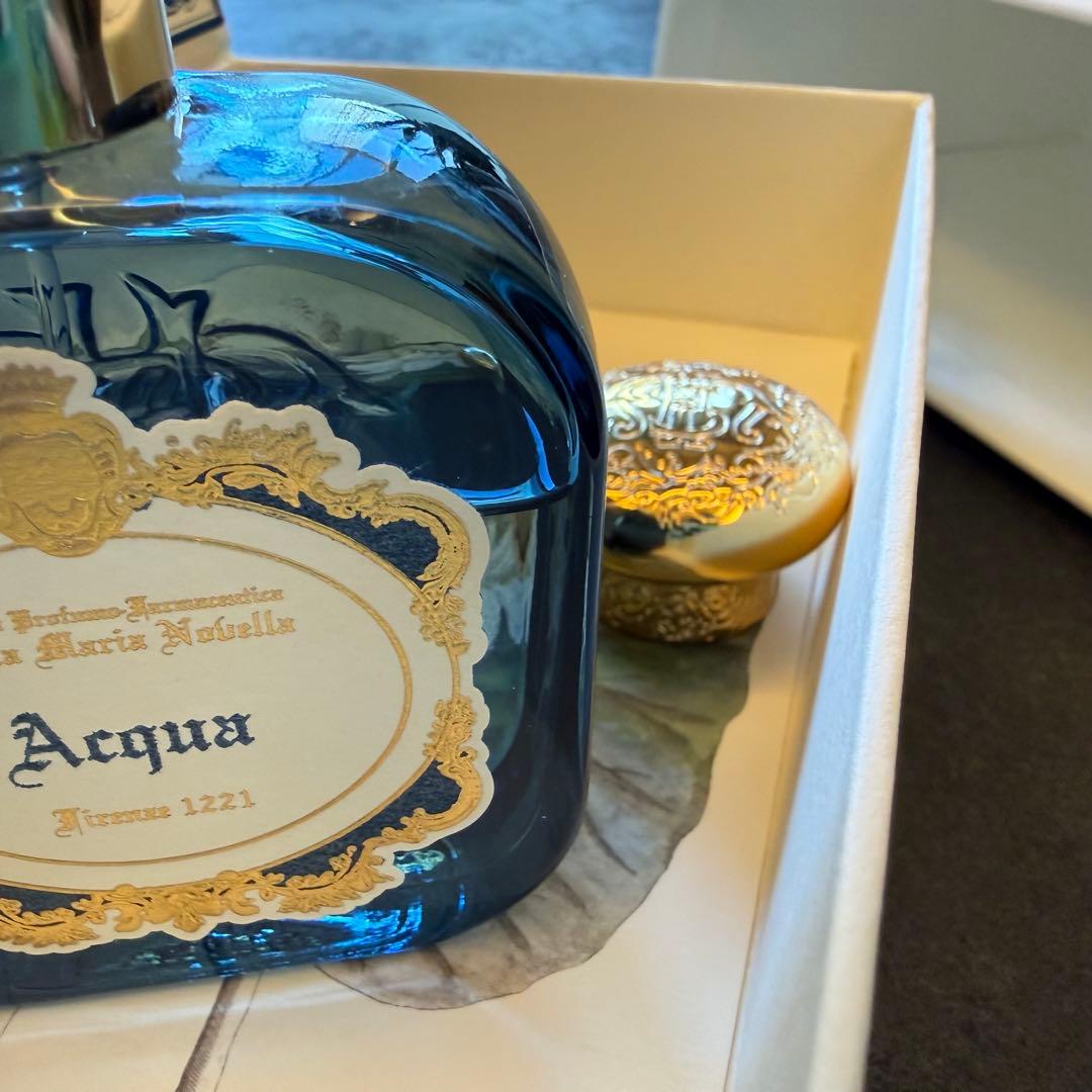 サンタマリアノヴェッラ オードパルファム アクア 50ml 残り半分以上 香水