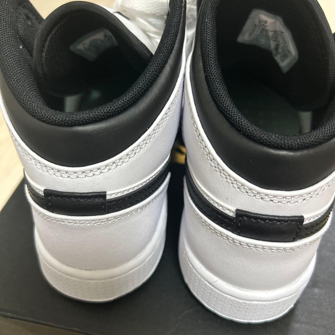 エアジョーダン1MID GS DQ8423-132