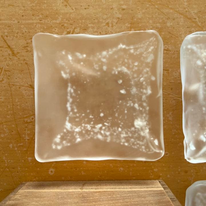 藤田喬平さん 作 手吹 四方皿