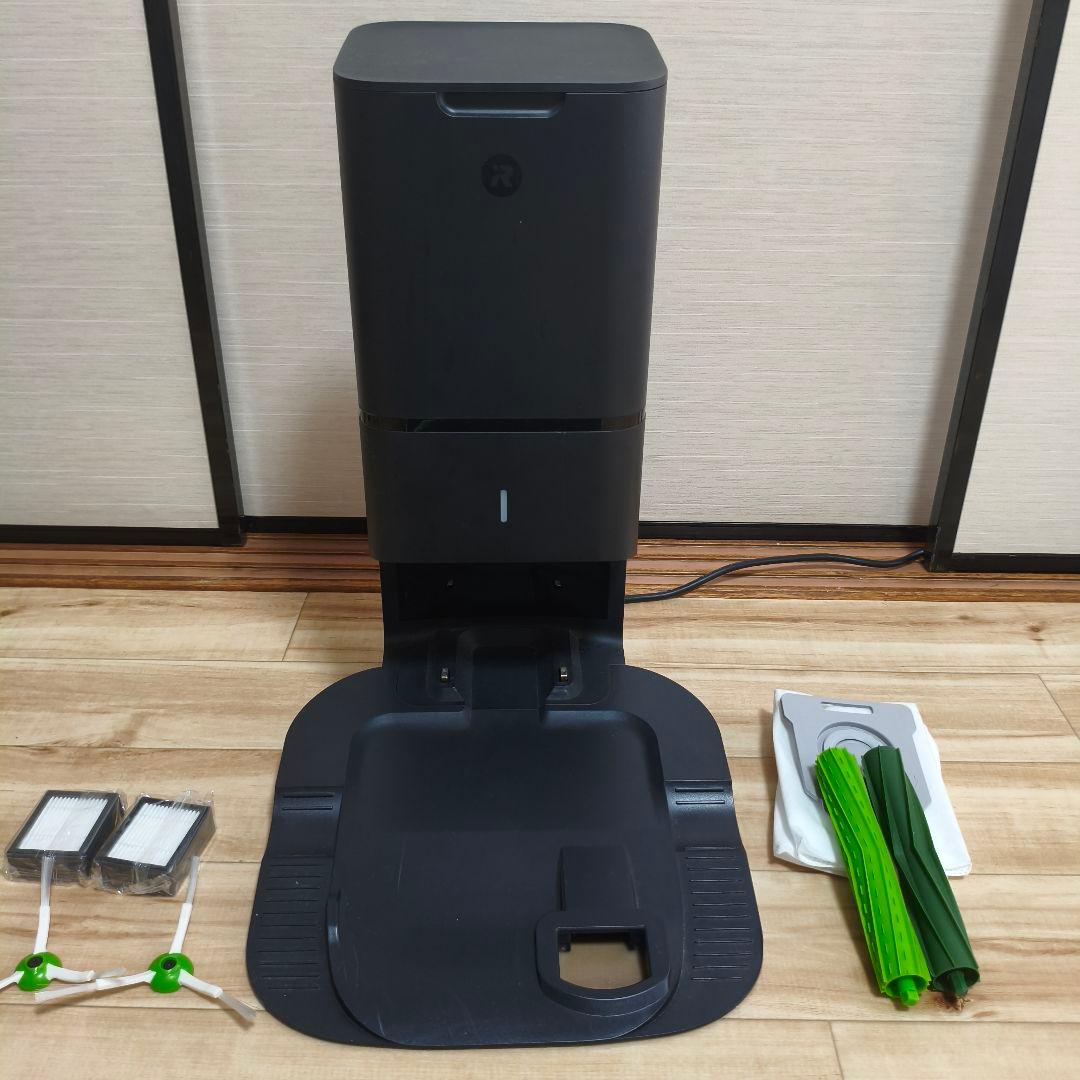♥️ 動作品 iRobot i7+ ロボット掃除機本体 自動ゴミ収集機能付き