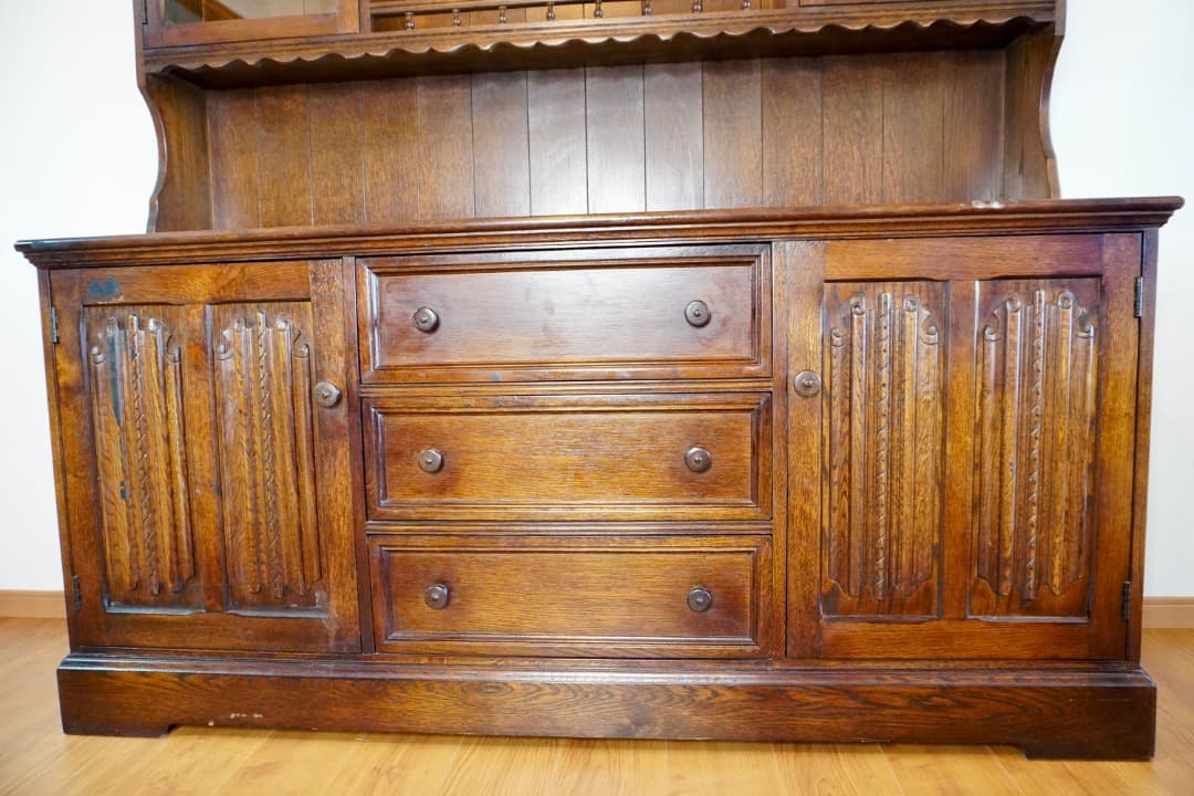 ド*ん様 イギリス アンティーク カップボード 1940年代